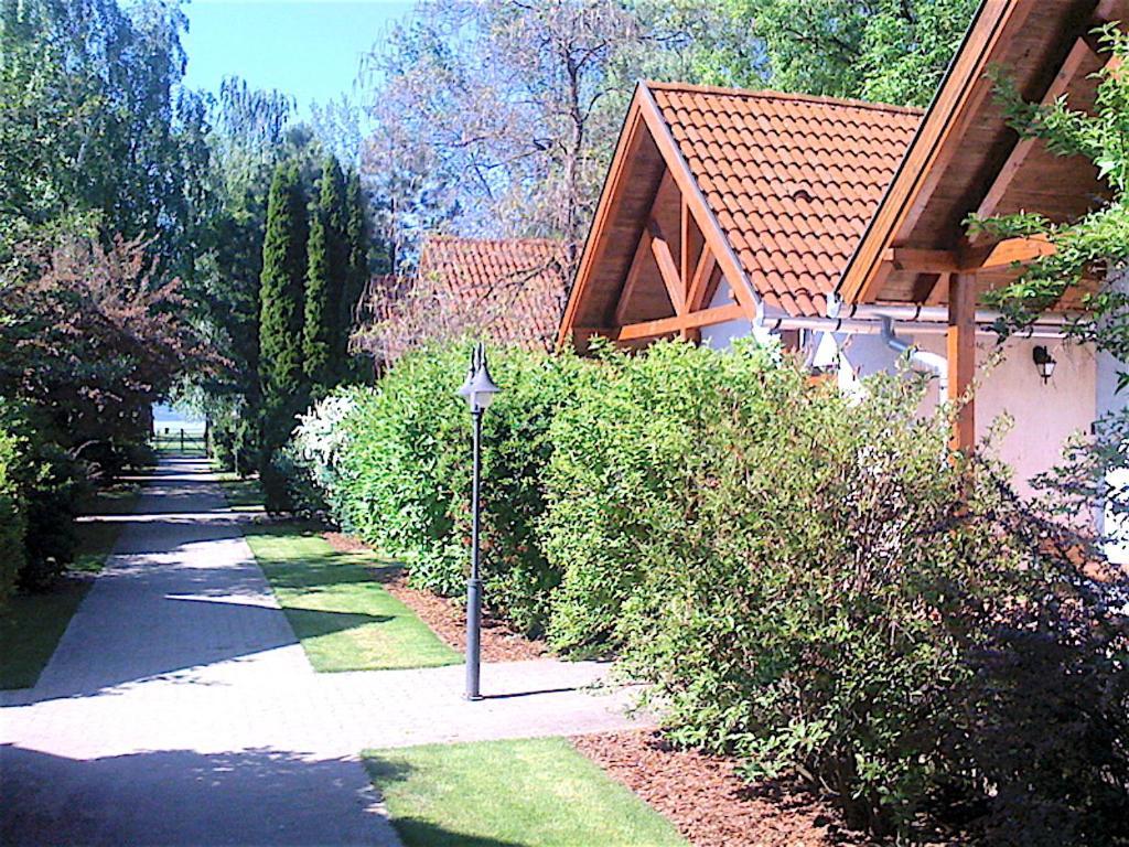 Hotel Sunshine Balatonlelle Zewnętrze zdjęcie